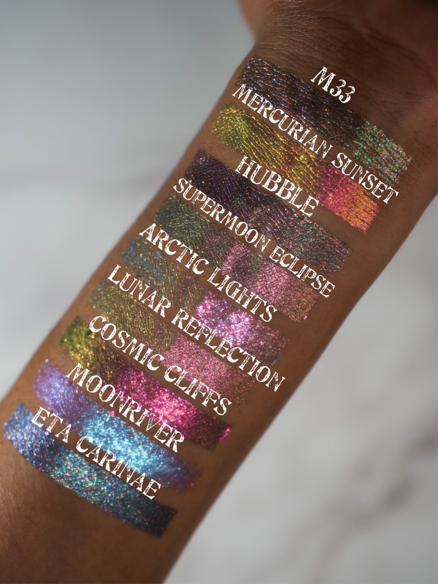 Arctic Lights - multichrome eyeshadow