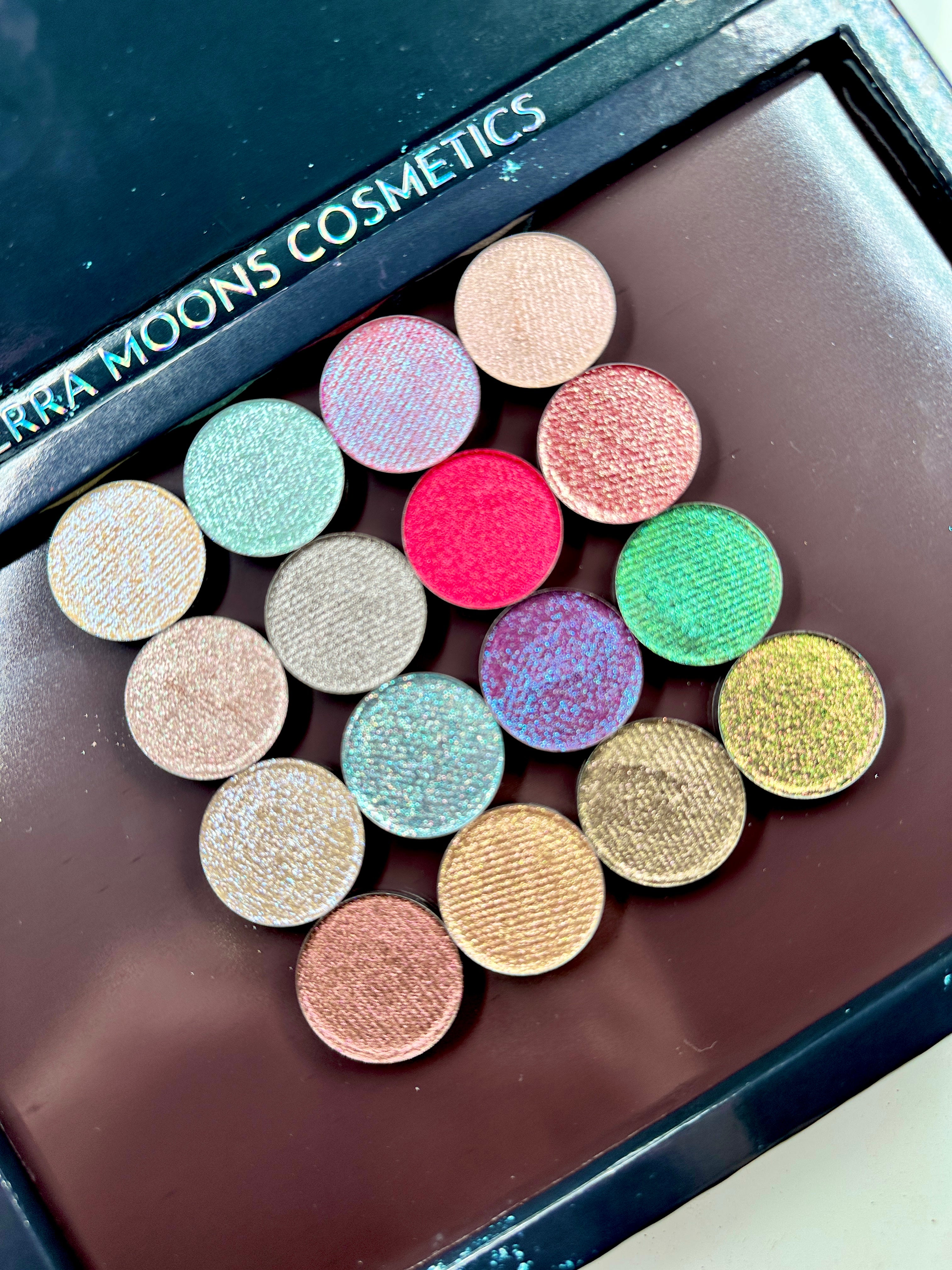 terra moons glam shadows 単色アイシャドウ　セット Terra Moons Cosmetics | Cruelty-Free, Vegan Beauty for All