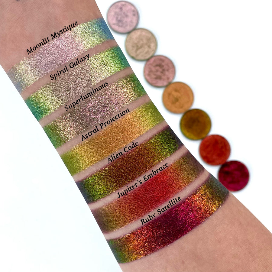Ruby Satellite - multichrome eyeshadow – Terra Moons Cosmetics