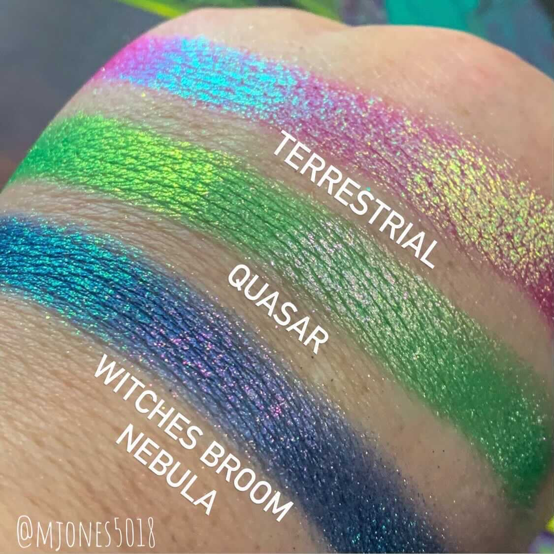 Witches Broom Nebula - multichrome eyeshadow